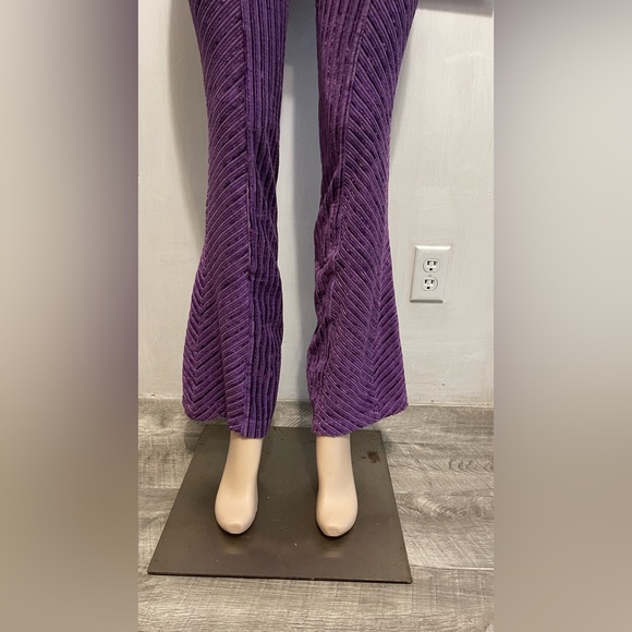 Free People Penny Pull-On Velvet Deep Purple Flare Pants - Picture 5 of 6